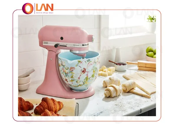 چگونه با همزن برقی، کیک و شیرینی‌ های حرفه‌ ای بپزیم؟